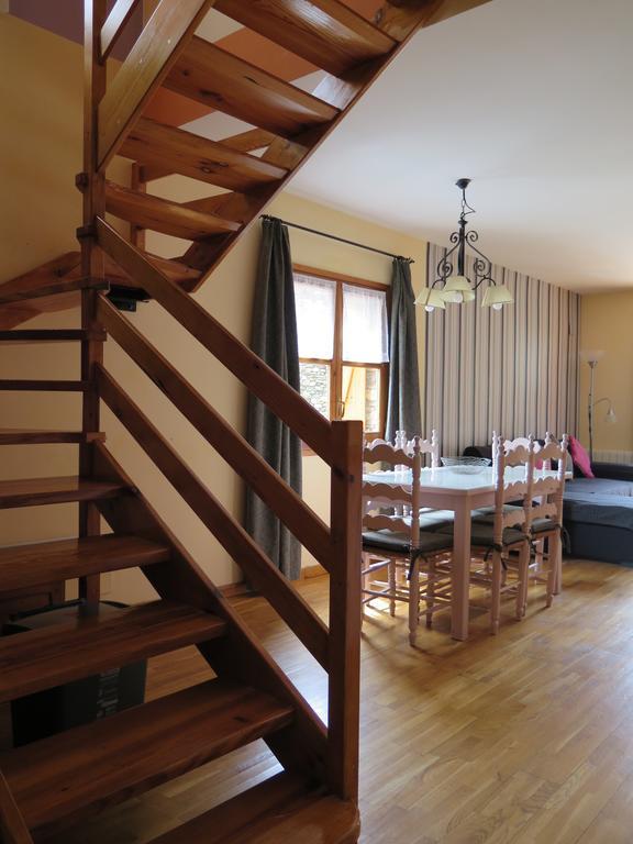 Apartaments El Ribal Valencia D'Aneu Екстер'єр фото
